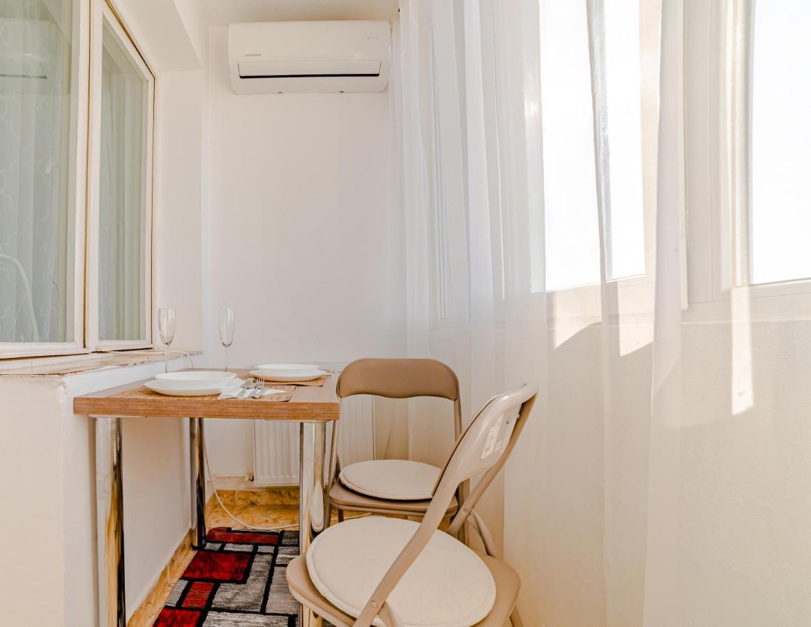 Coresi Mall Apartament